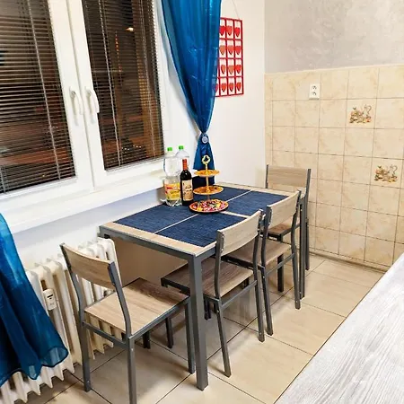アパート Apartament Stare Mesto